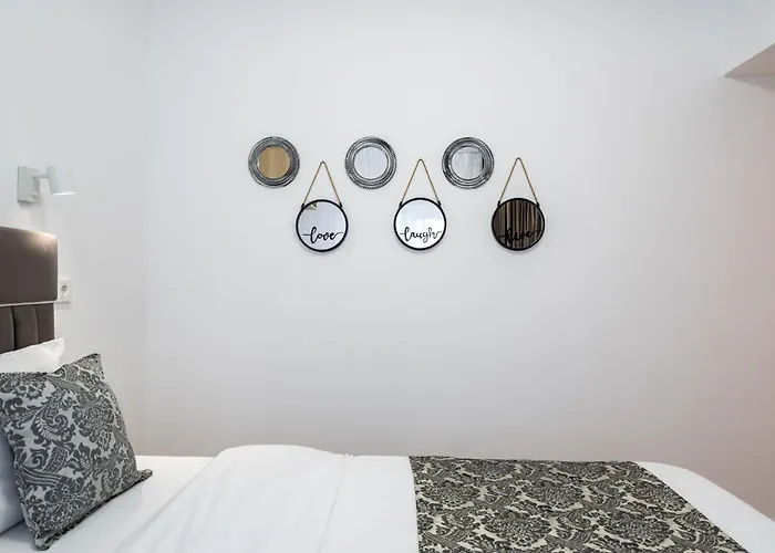 Апартаменти Breeze I One Bedroom Near Medicover Pipera