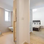 Breeze I One Bedroom Near Medicover Pipera Апартаменти *