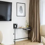 Breeze I One Bedroom Near Medicover Pipera Апартаменти
