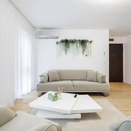 Breeze I One Bedroom Near Medicover Pipera * Bucarest