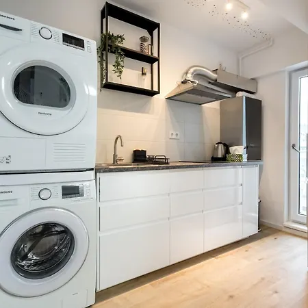 Apartamento Breeze I One Bedroom Near Medicover Pipera Bucarest