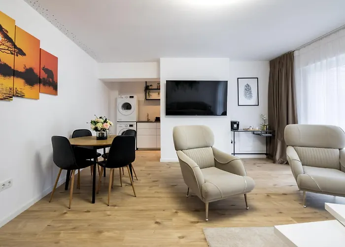 Breeze I One Bedroom Near Medicover Pipera 公寓