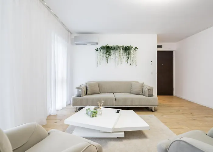 Breeze I One Bedroom Near Medicover Pipera * Bukareszt